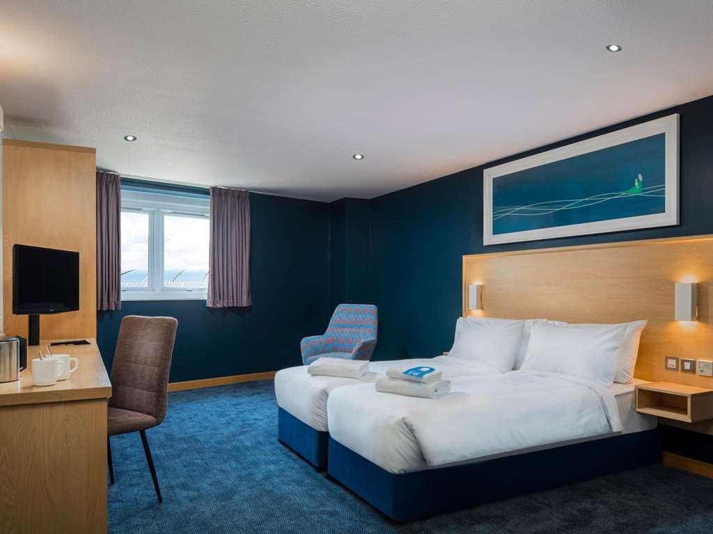 Travelodge Cambridge Central Room photo