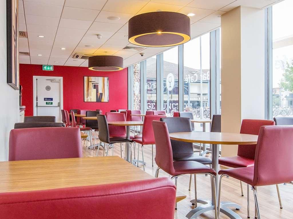 Travelodge Cambridge Central Restaurant photo